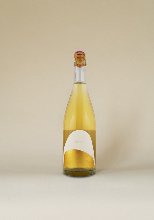 Pinot Blanc Wine | White Petnat Wine | Sipsberlin 